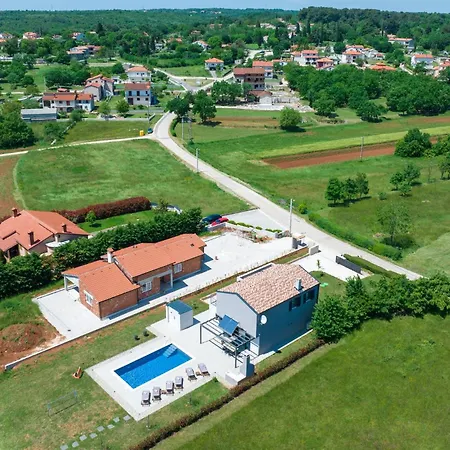 Stunning In With Wifi Holiday home